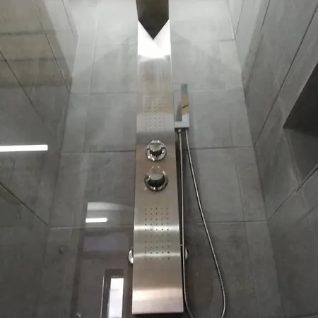 Apartament Fewoaltstadt76 *